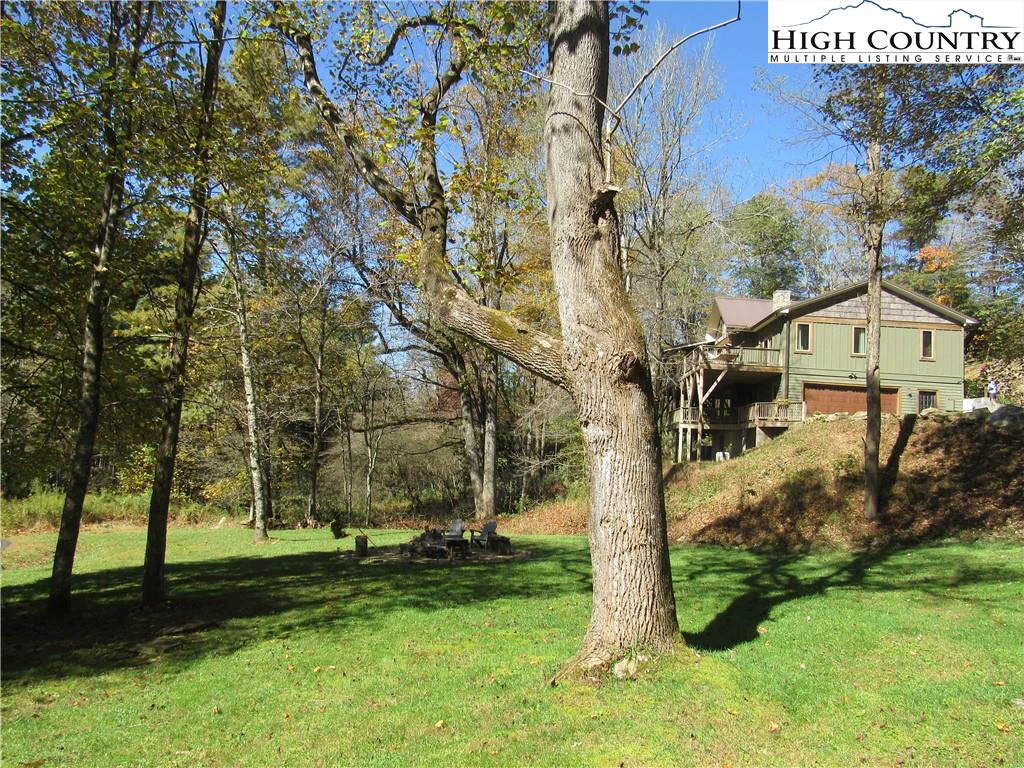 Image number 15 for the current listing