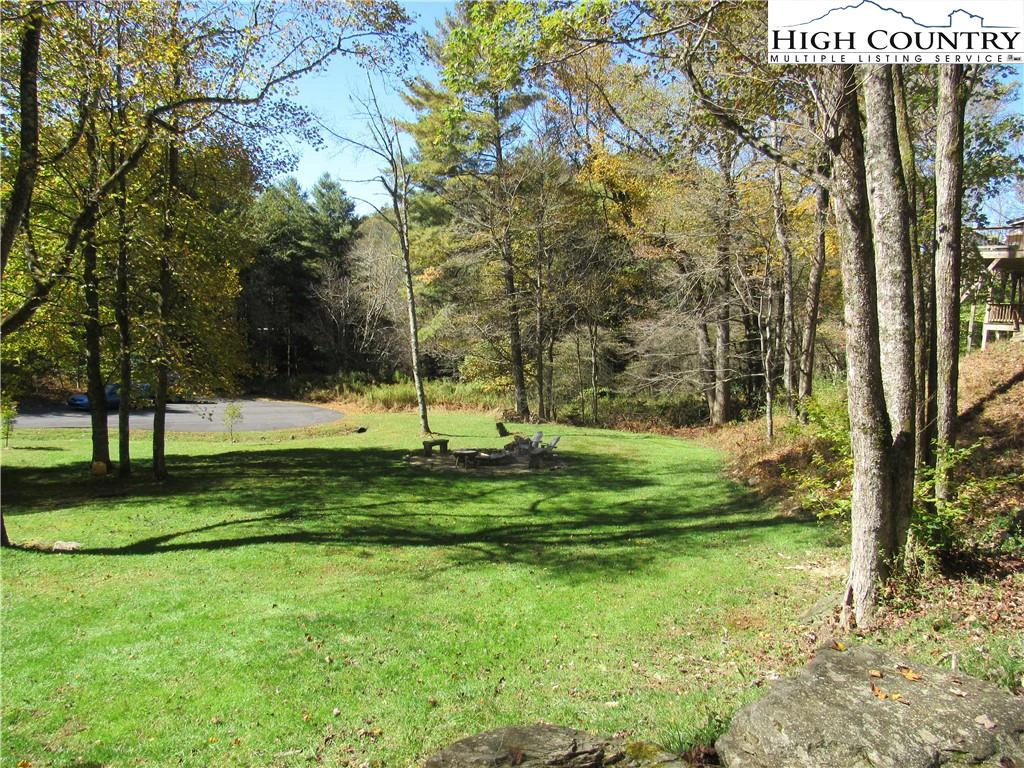 Image number 16 for the current listing