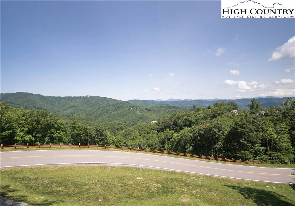 Image number 7 for the current listing