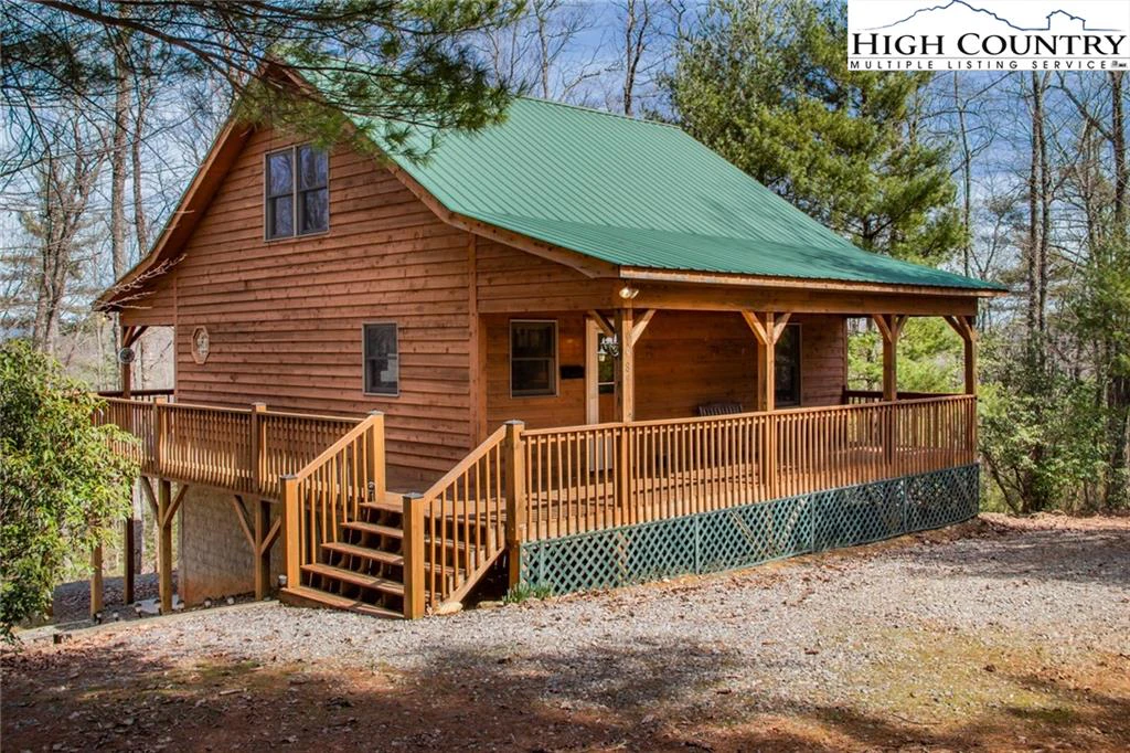 Image number 1 for the current listing