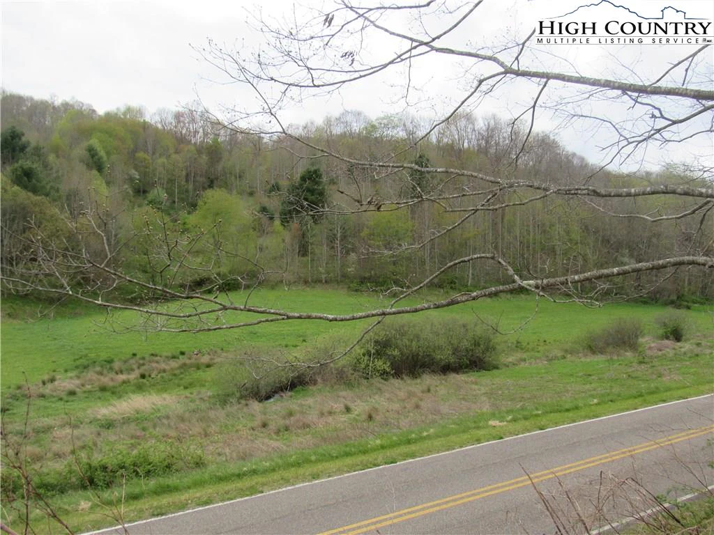 Image number 9 for the current listing