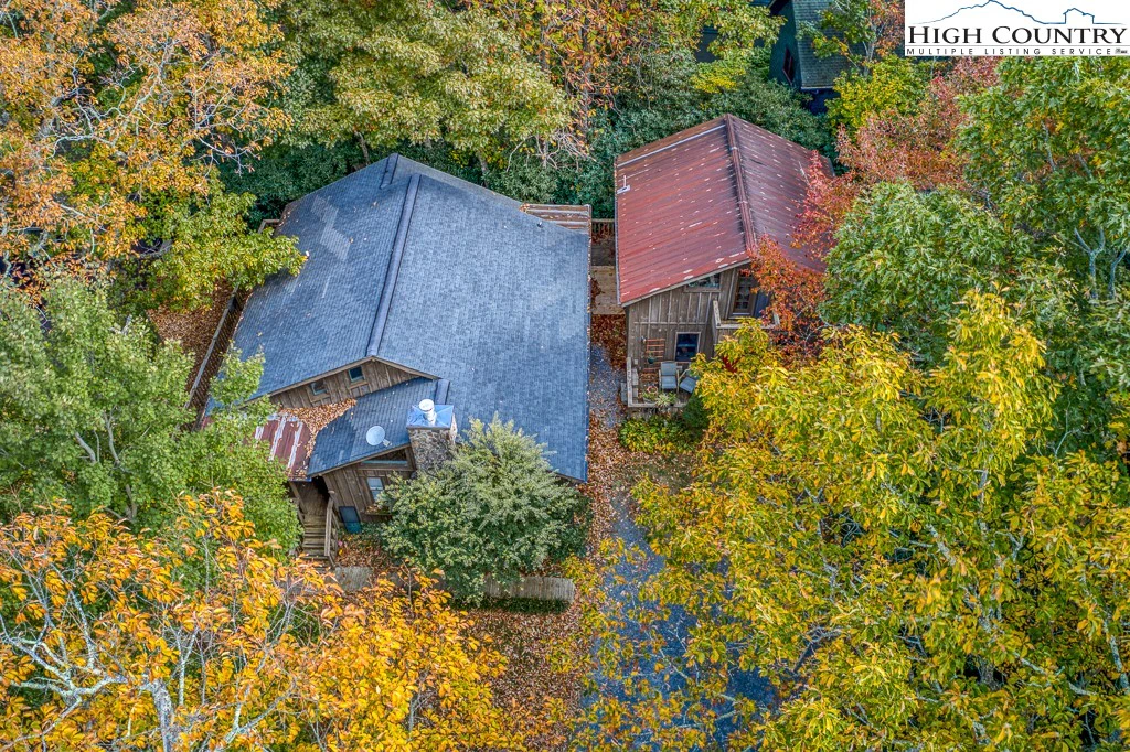 Image number 21 for the current listing