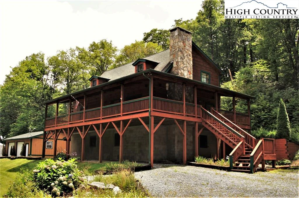 Image number 31 for the current listing