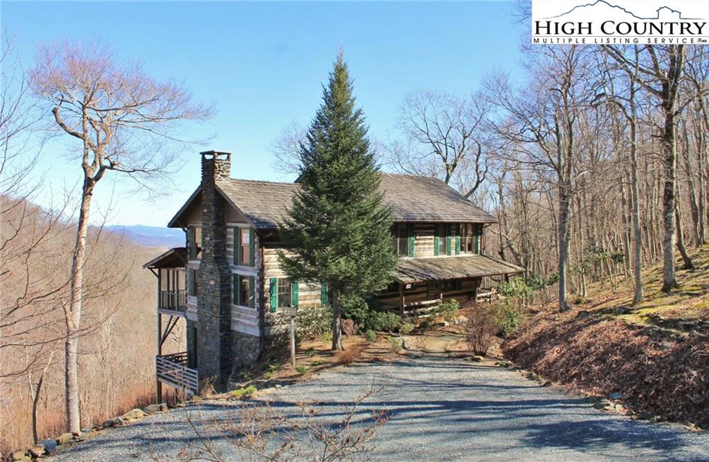 Image number 3 for the current listing
