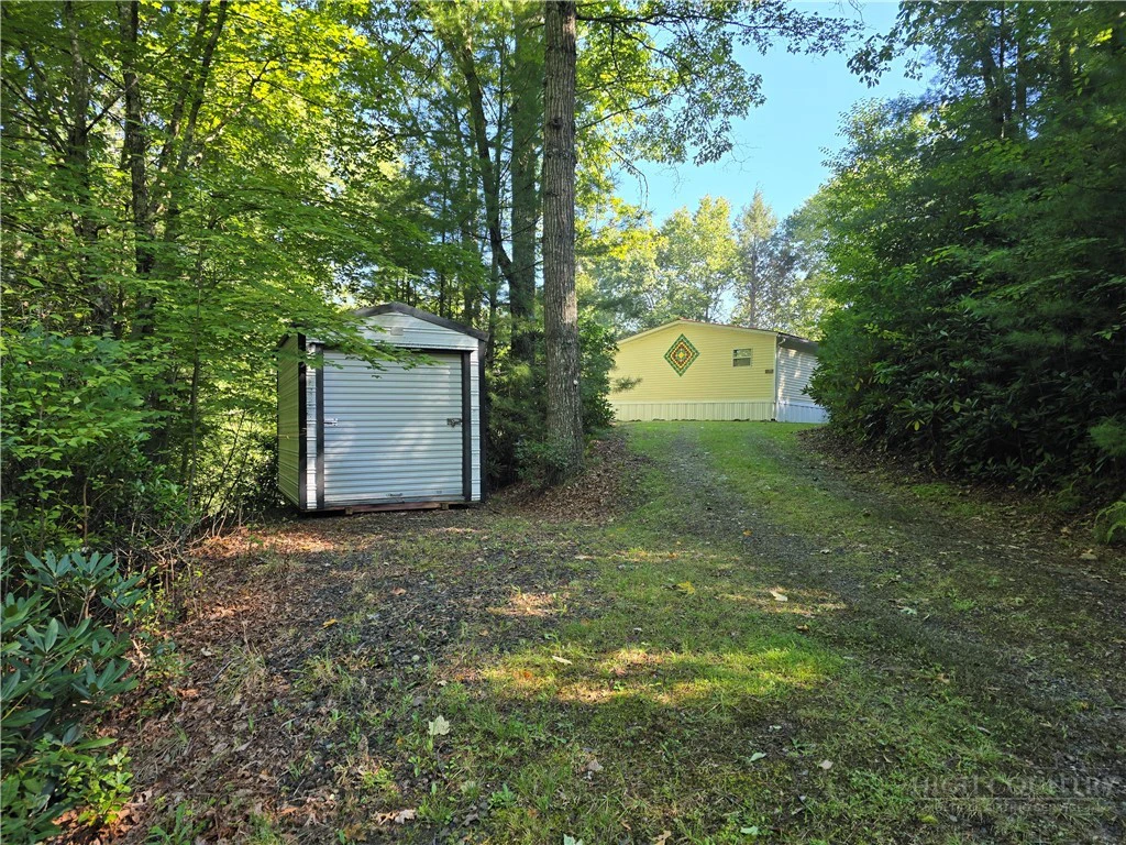 Image number 3 for the current listing