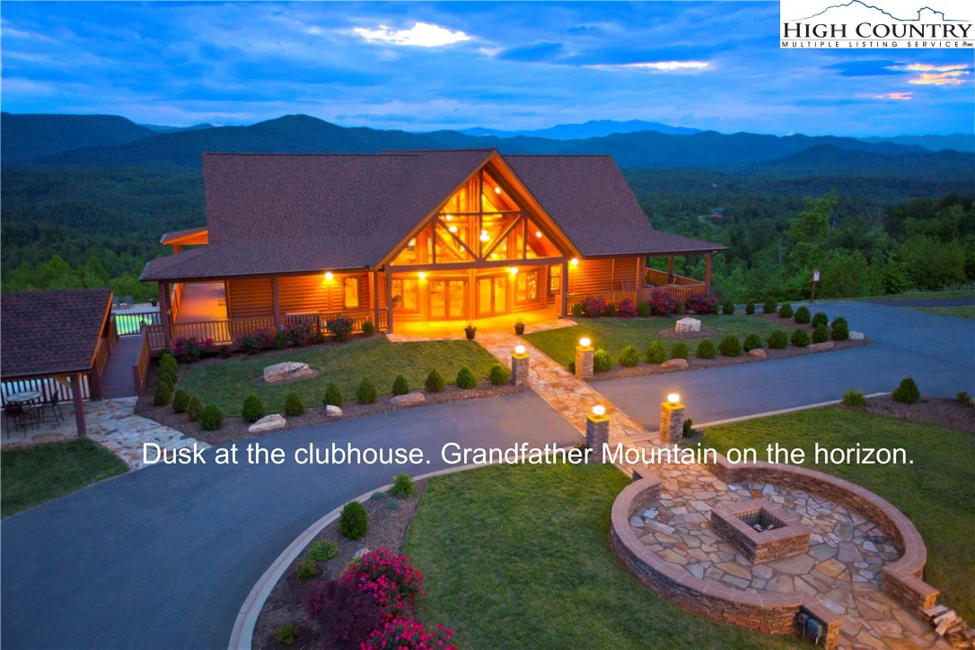 Image number 2 for the current listing