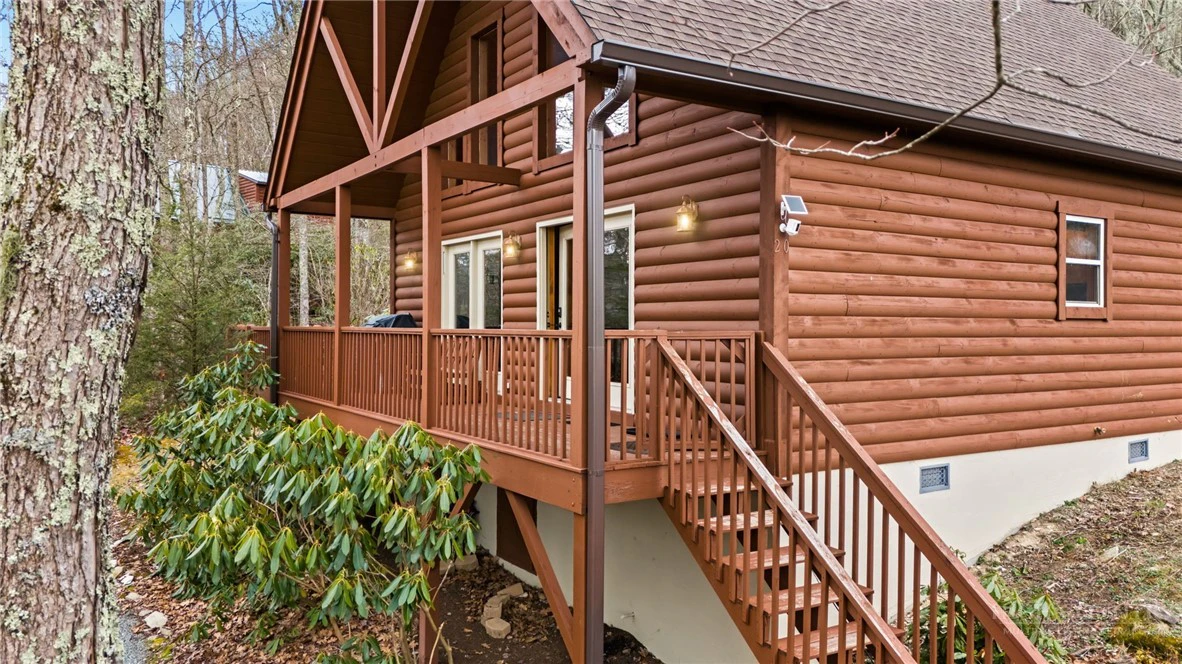 Image number 2 for the current listing