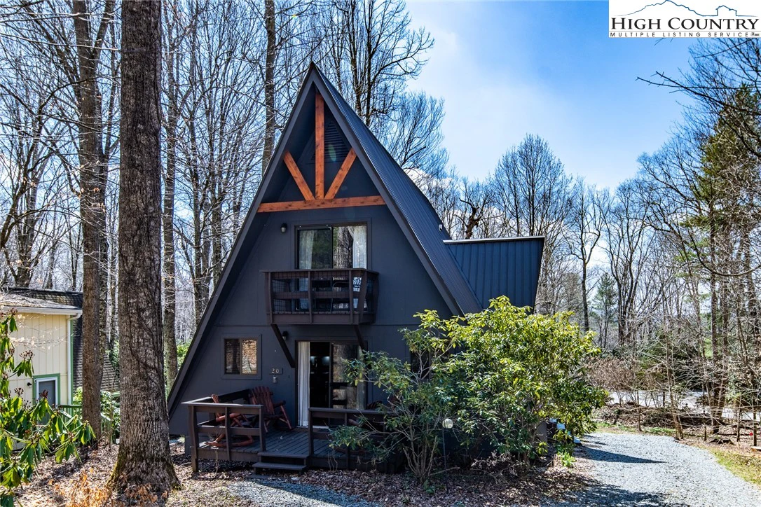 Image number 1 for the current listing