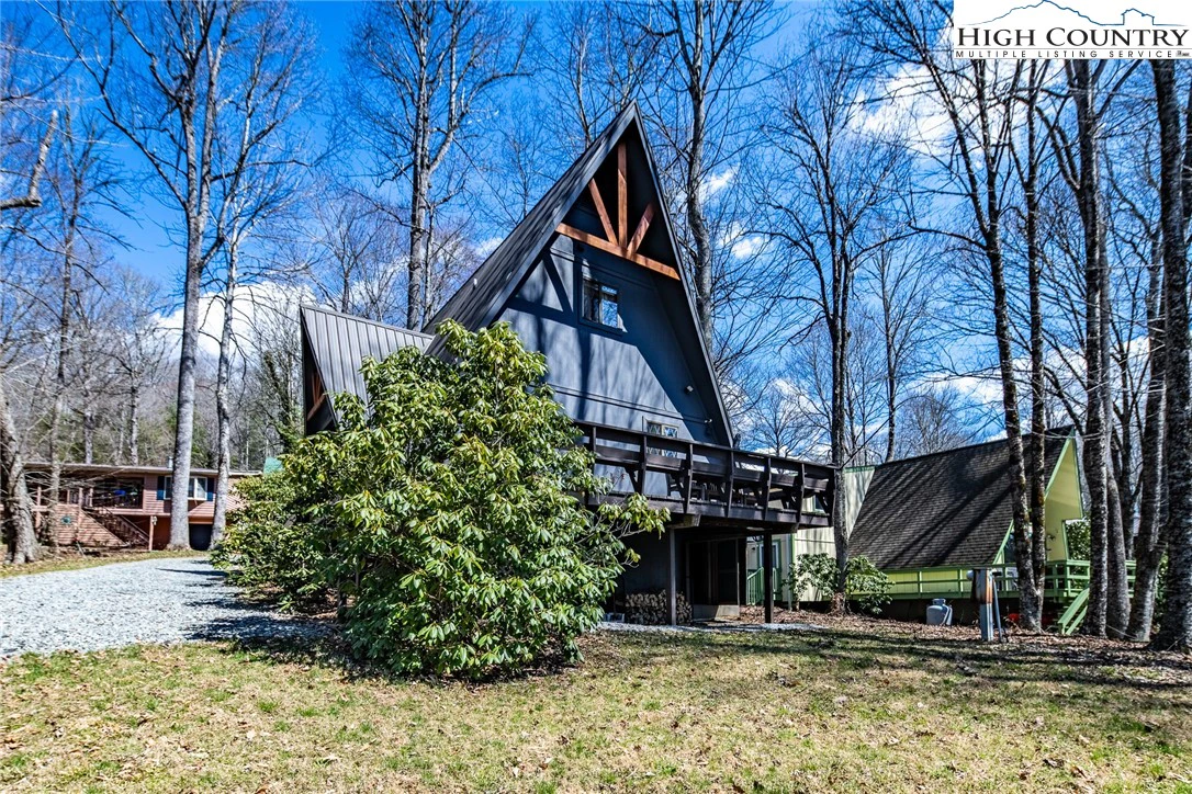 Image number 9 for the current listing