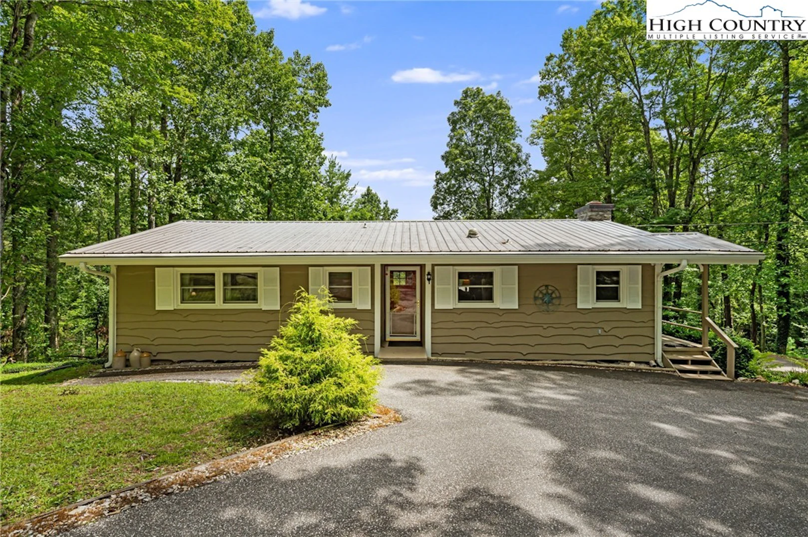 Image number 7 for the current listing