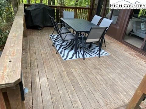 Image number 5 for the current listing