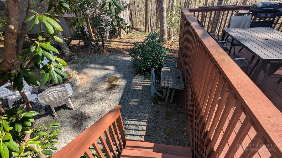 Image number 6 for the current listing