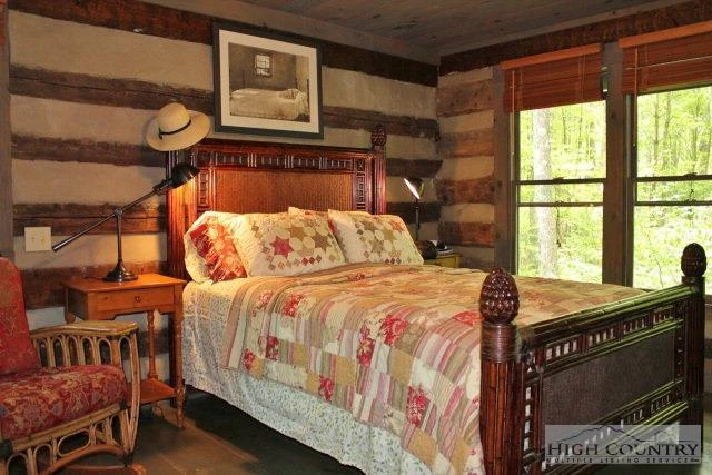 Image number 6 for the current listing