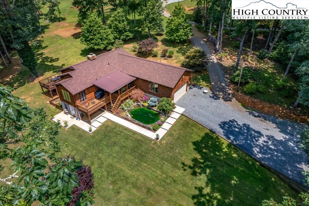 Image number 9 for the current listing