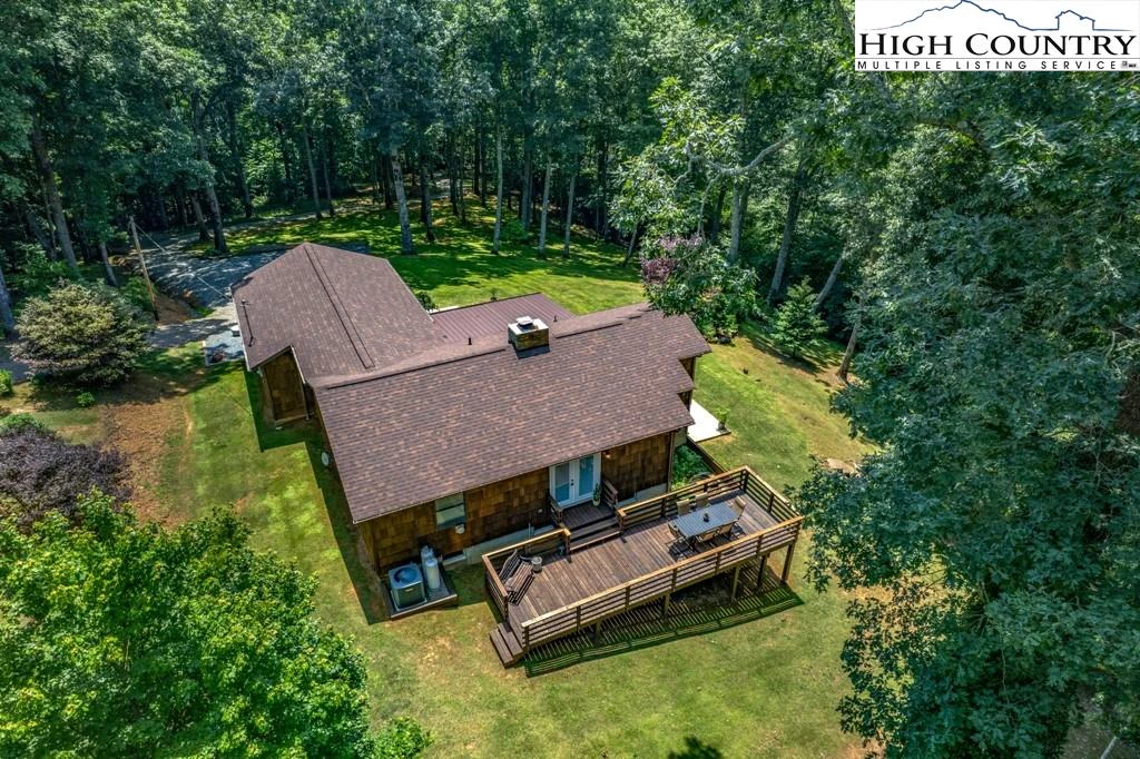 Image number 6 for the current listing