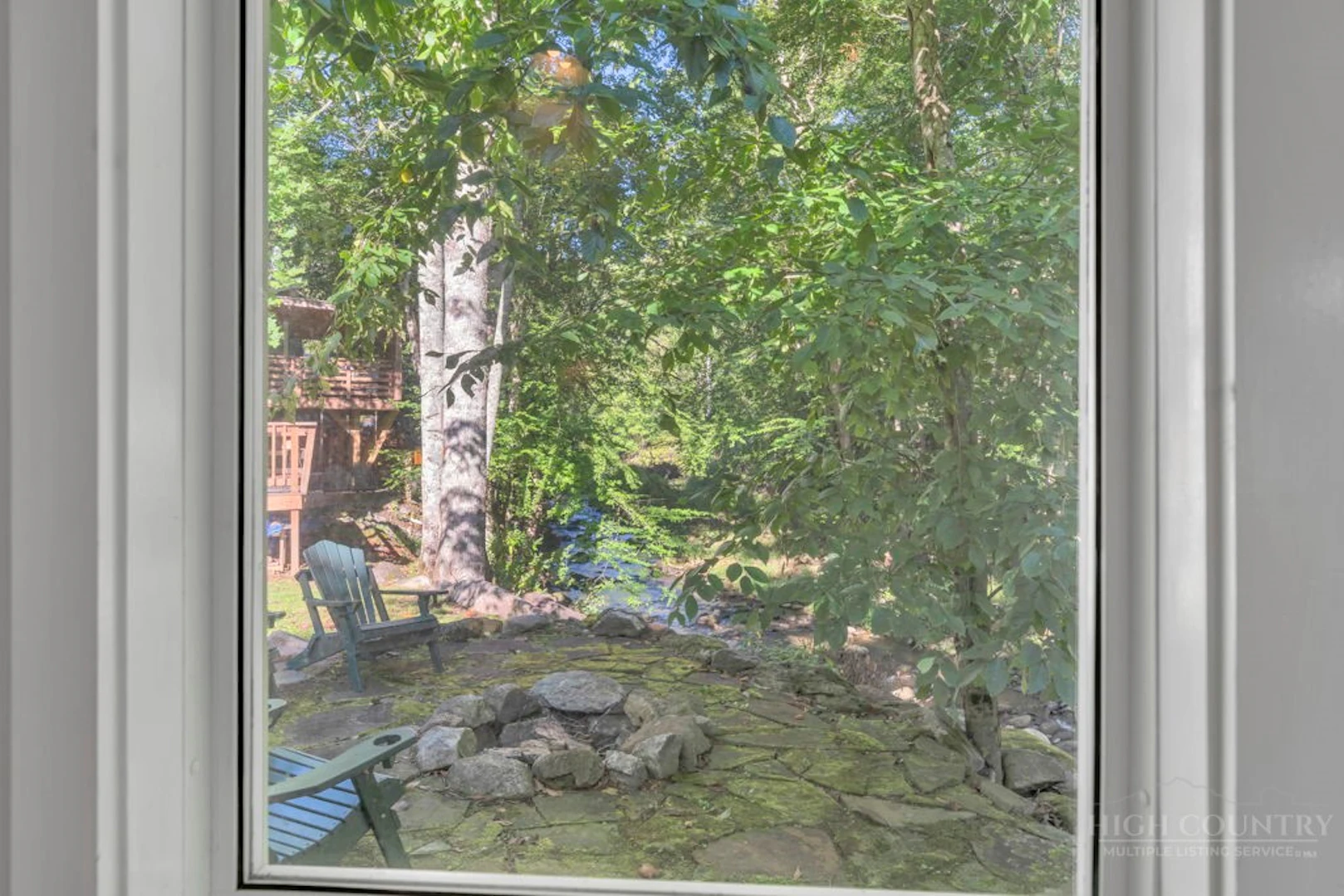 Image number 8 for the current listing