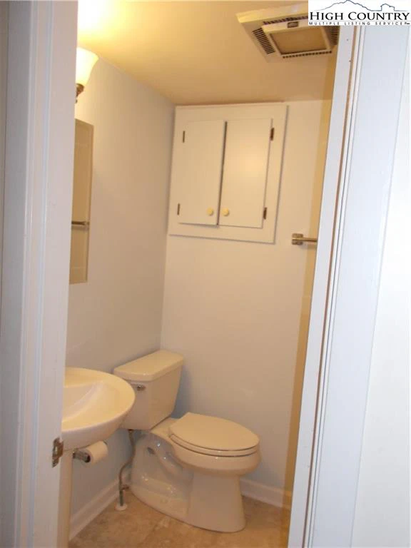 Image number 10 for the current listing