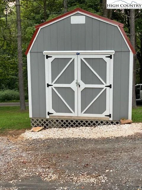 Image number 2 for the current listing