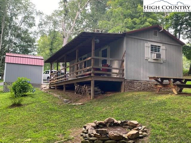 Image number 3 for the current listing
