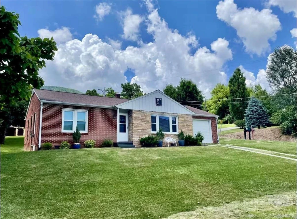 Image number 3 for the current listing