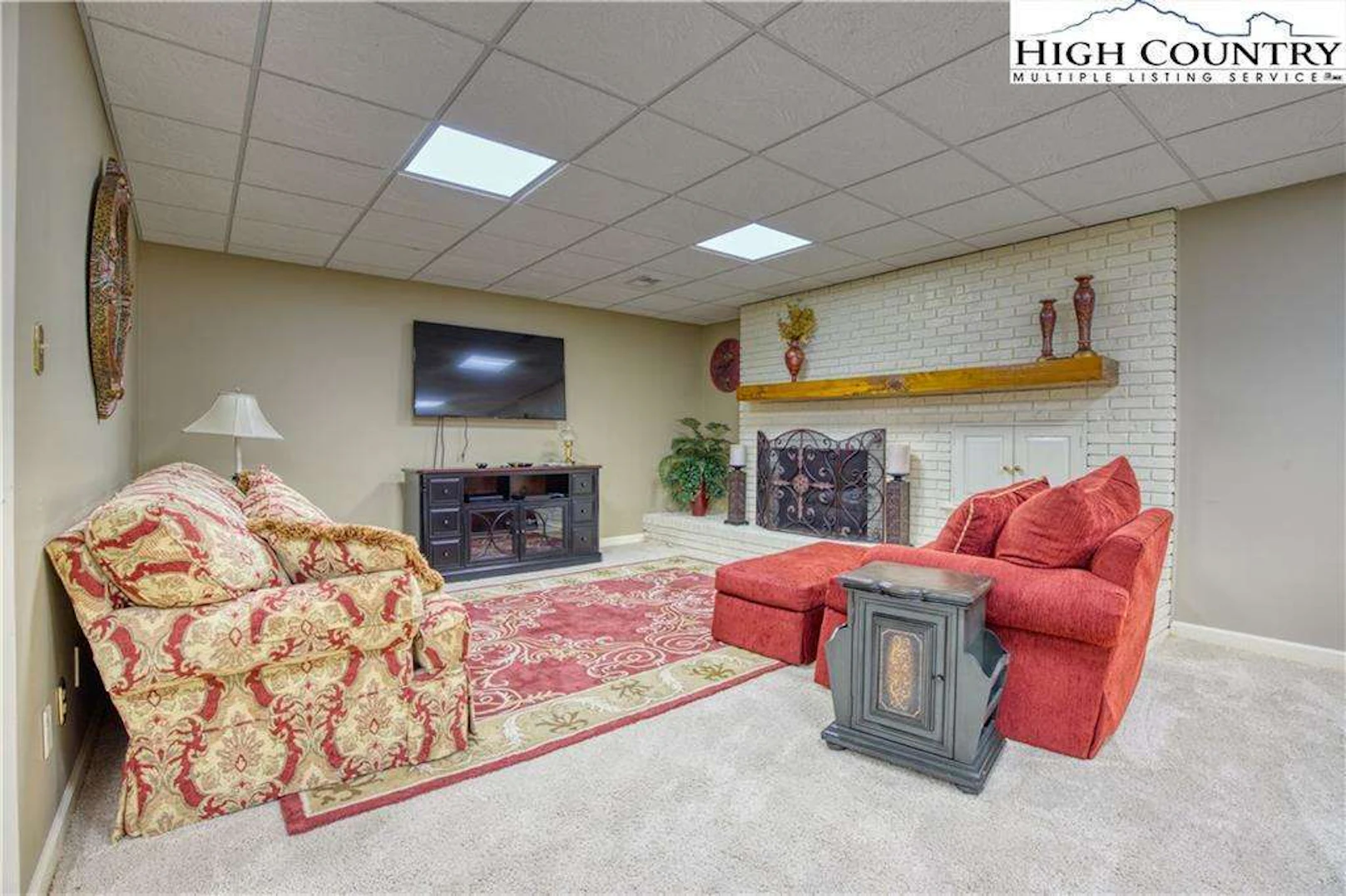 Image number 8 for the current listing