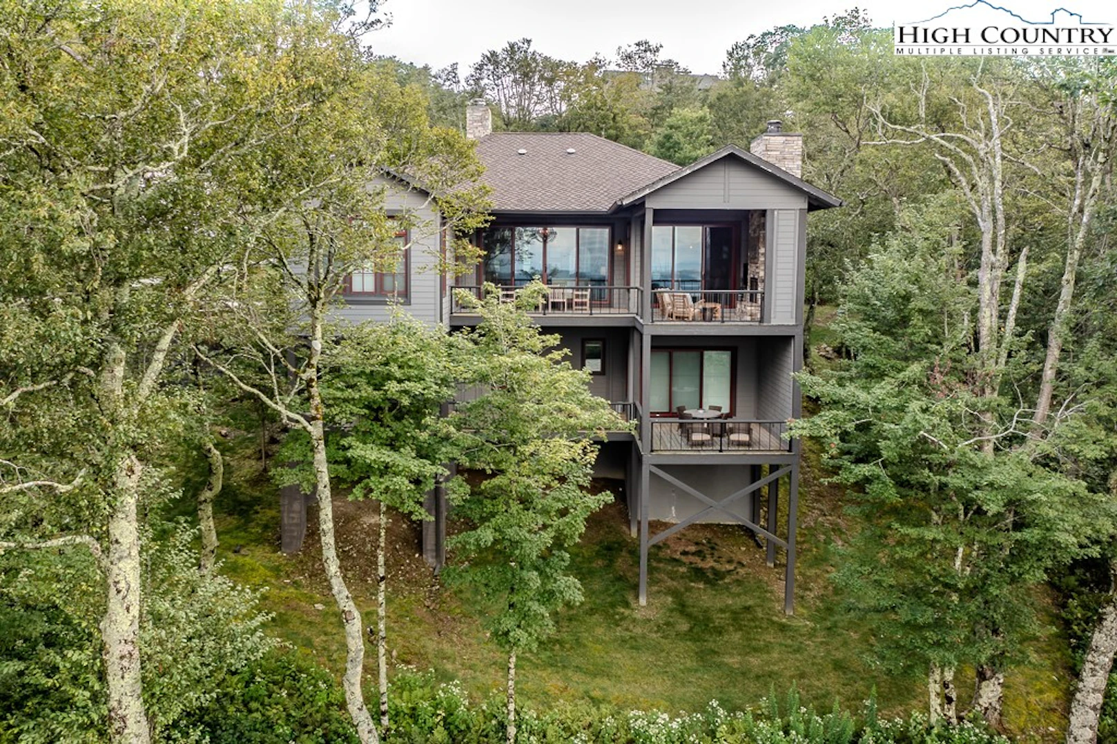 Image number 18 for the current listing