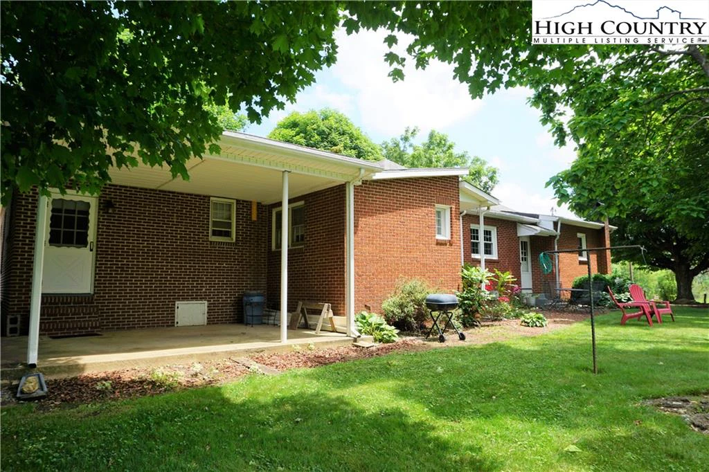 Image number 2 for the current listing