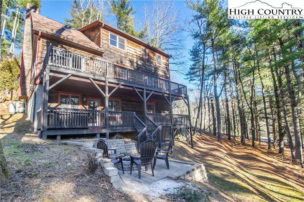 Image number 1 for the current listing
