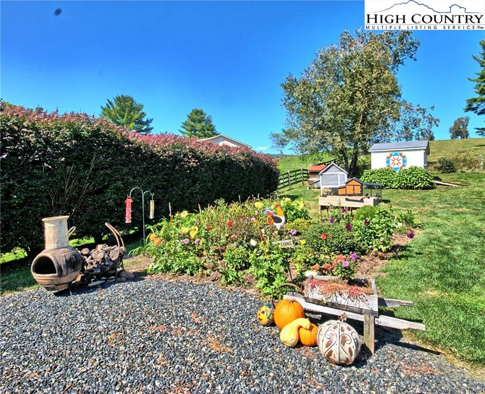 Image number 9 for the current listing