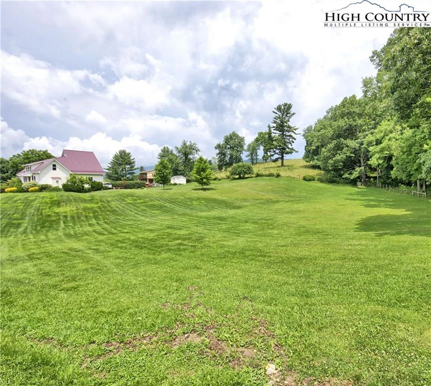 Image number 17 for the current listing