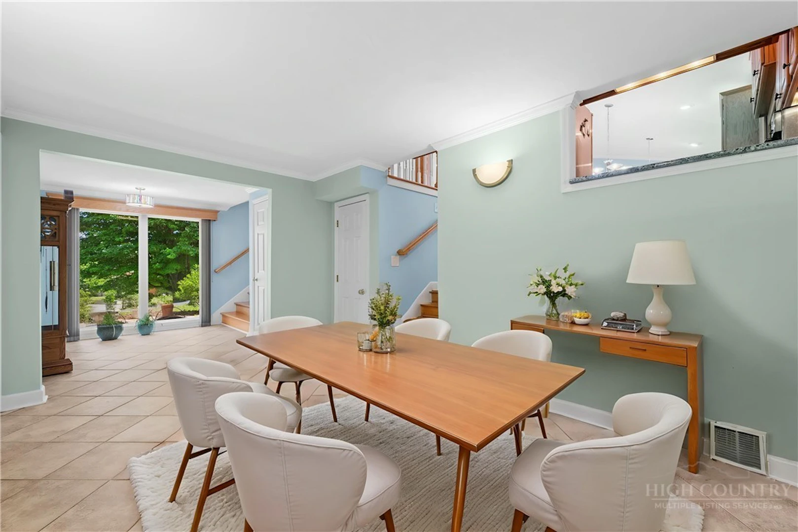 Image number 7 for the current listing