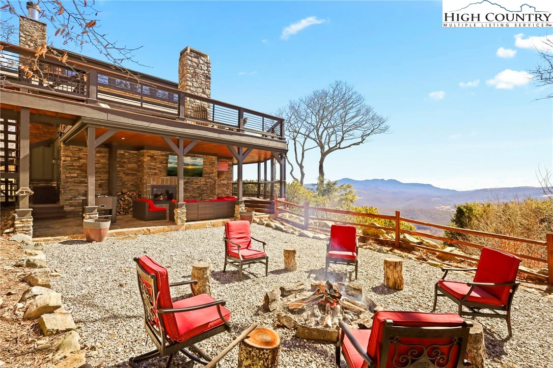 Image number 18 for the current listing