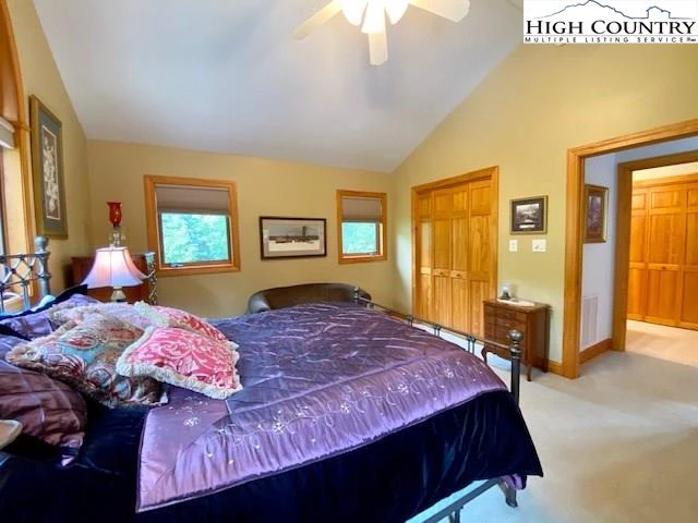 Image number 2 for the current listing