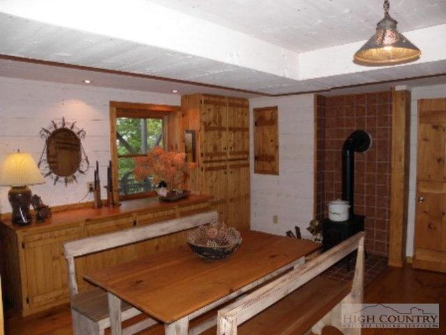 Image number 6 for the current listing