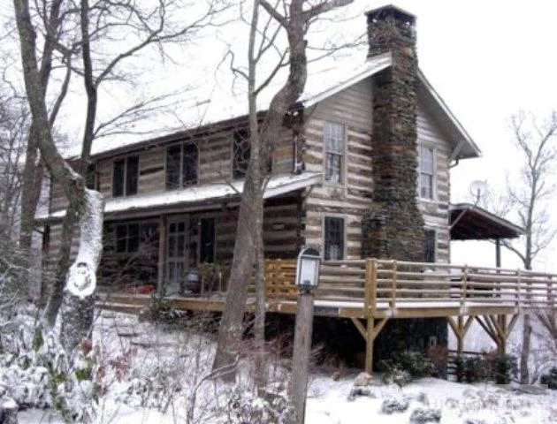 Image number 14 for the current listing