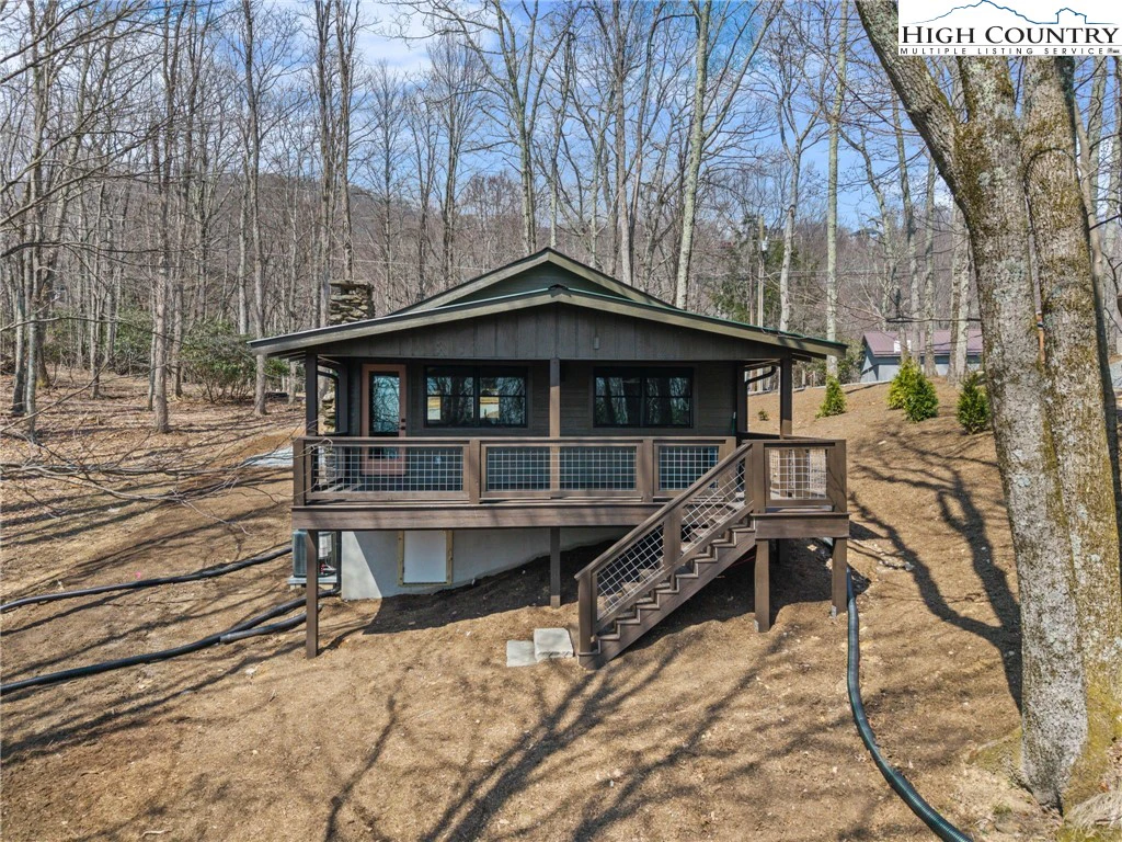 Image number 3 for the current listing