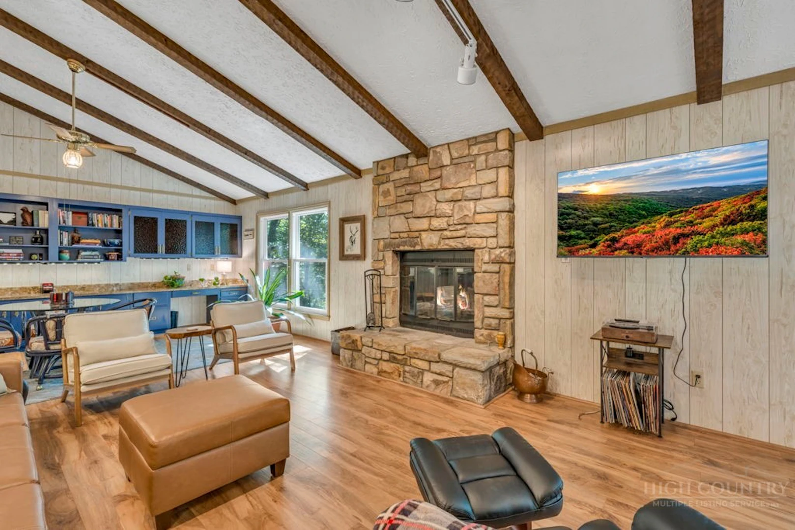Image number 9 for the current listing