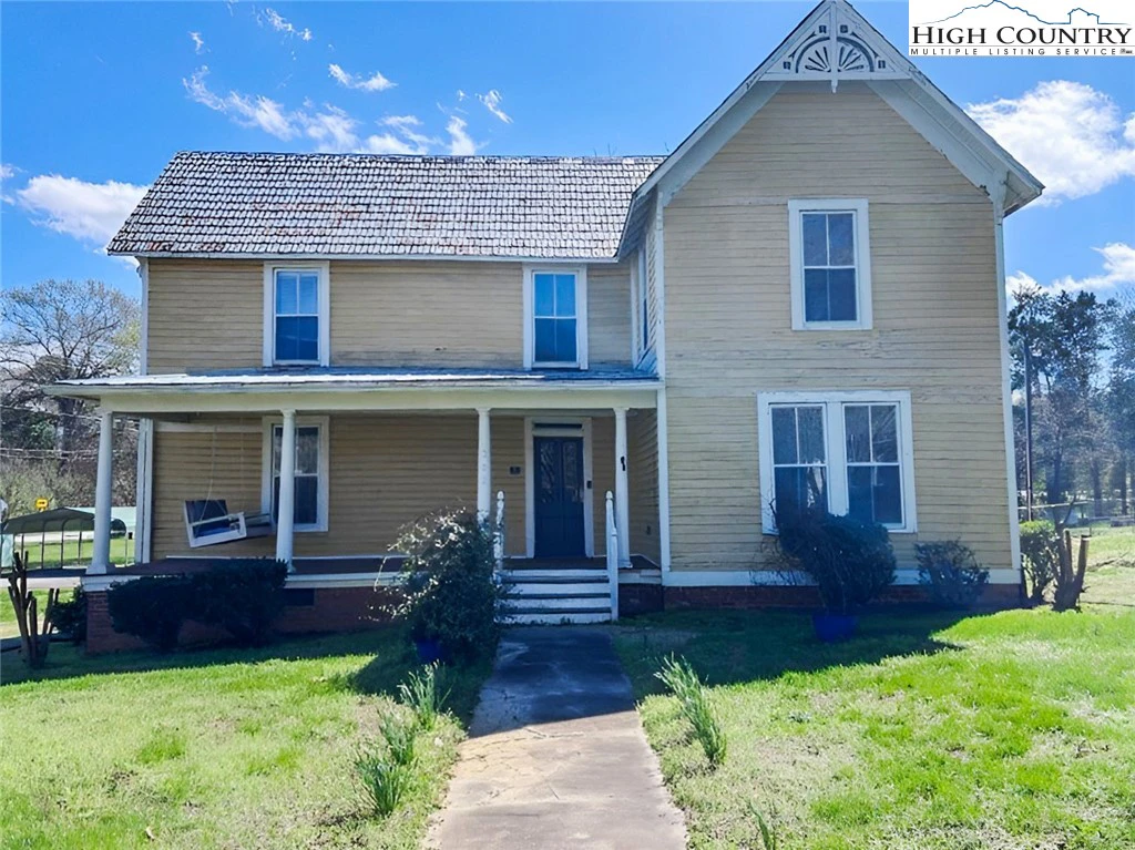 Image number 1 for the current listing