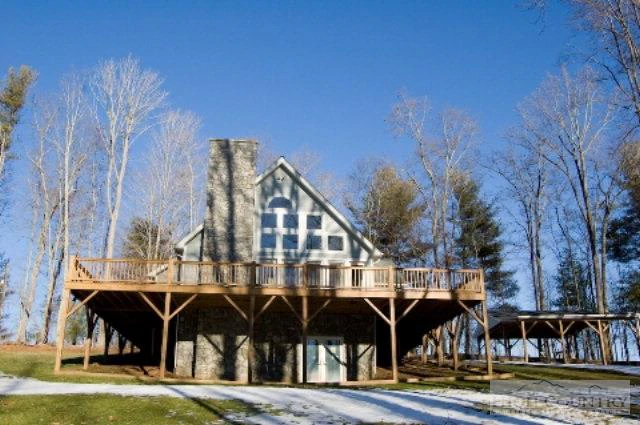 Image number 2 for the current listing