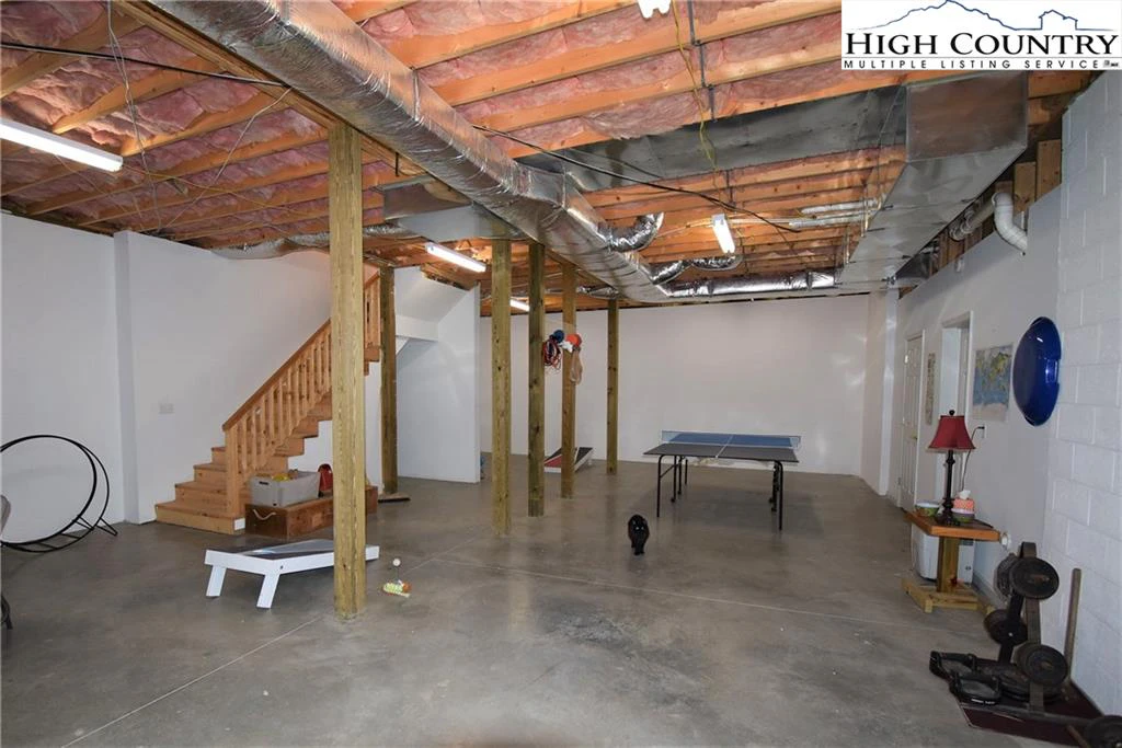 Image number 10 for the current listing