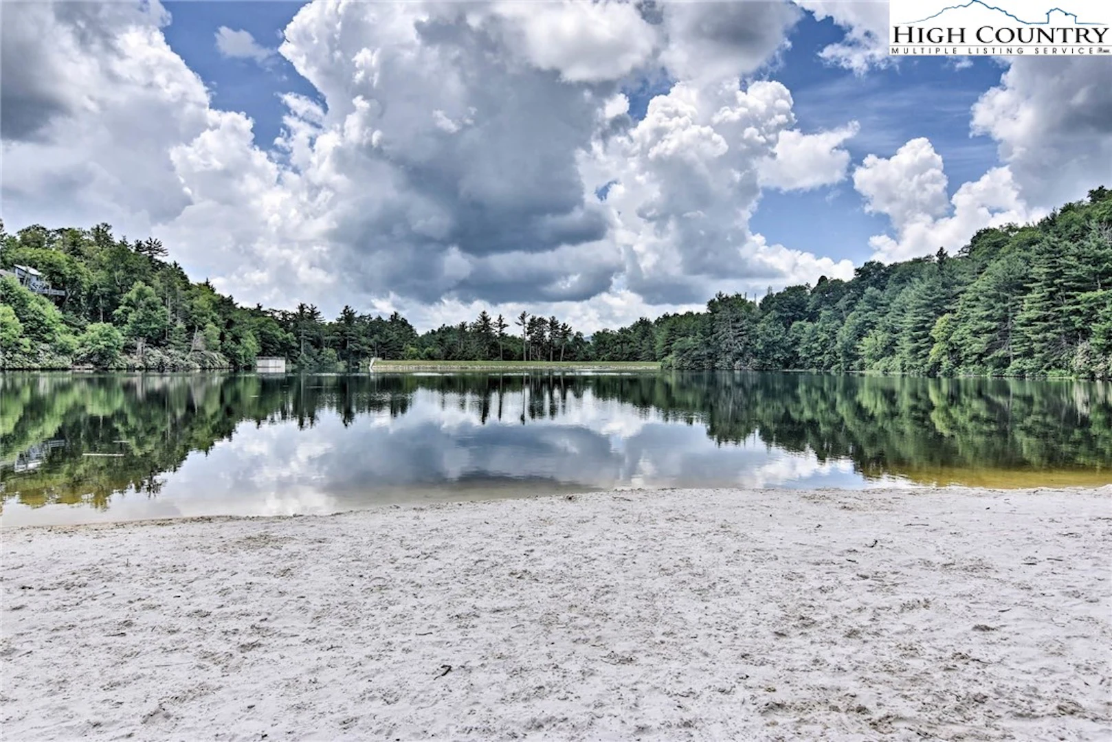 Image number 4 for the current listing