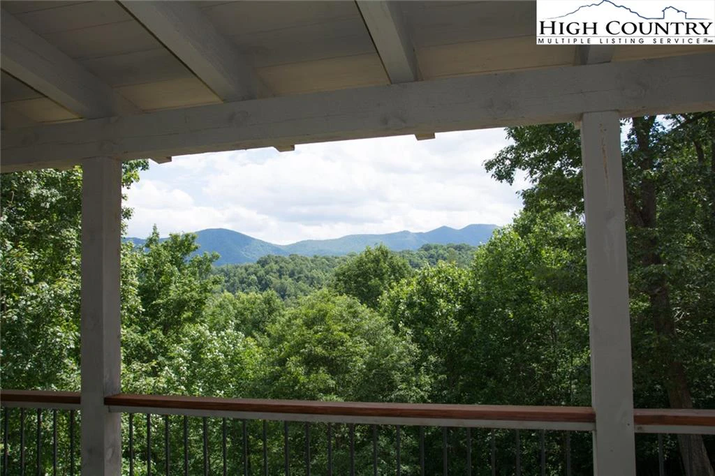 Image number 10 for the current listing