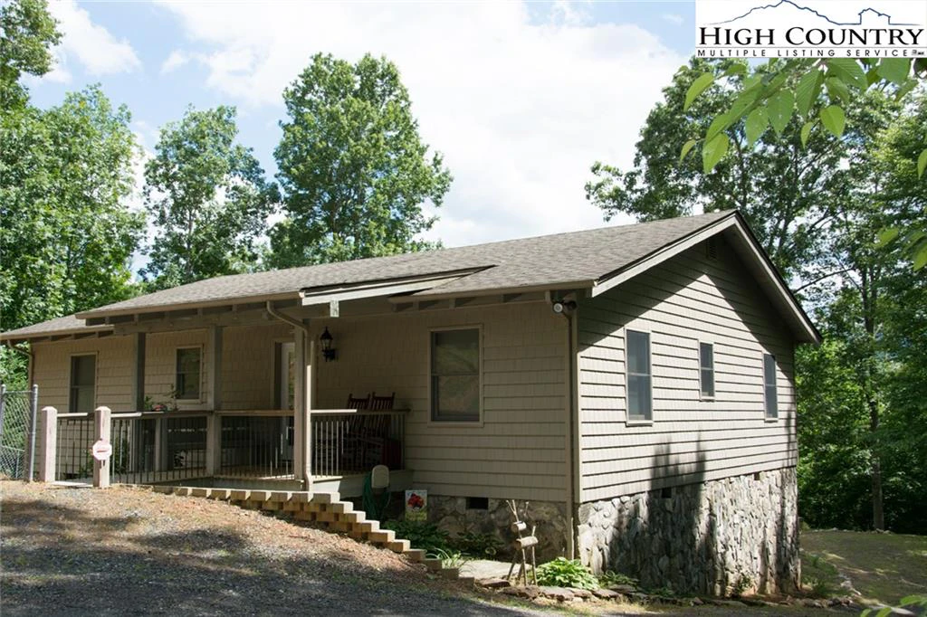 Image number 7 for the current listing