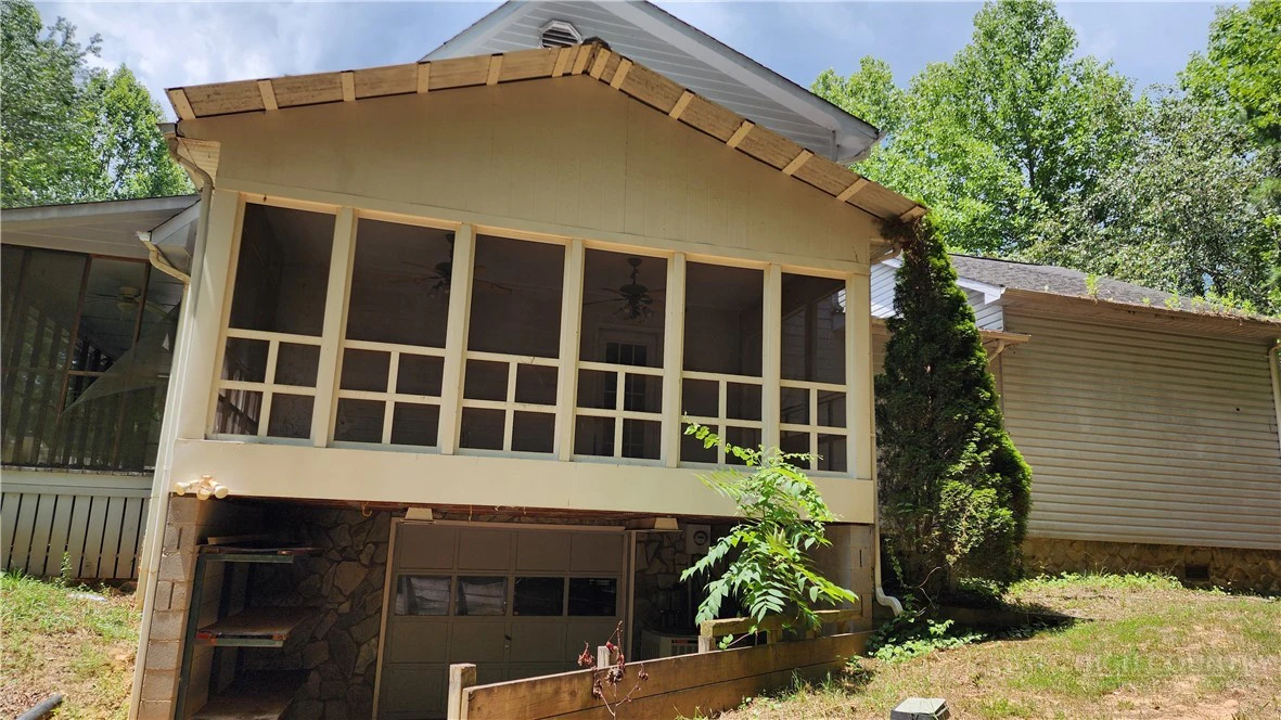Image number 5 for the current listing
