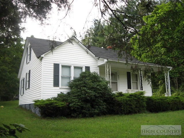 Image number 1 for the current listing