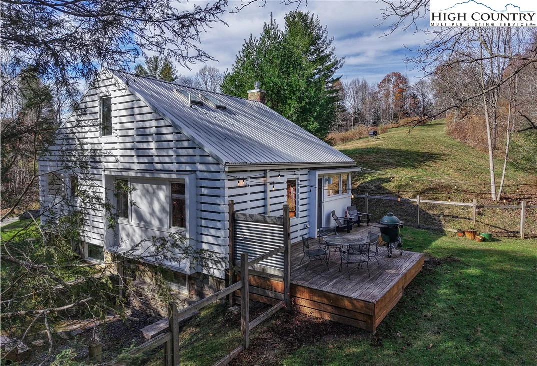 Image number 12 for the current listing