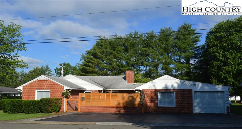 Image number 1 for the current listing