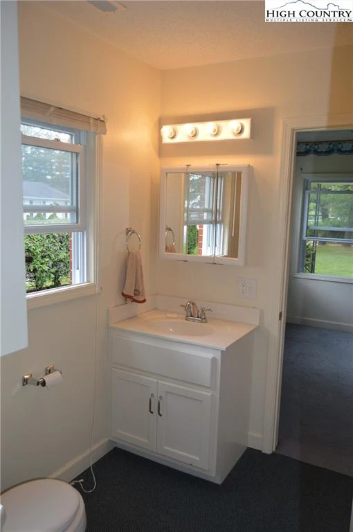 Image number 10 for the current listing