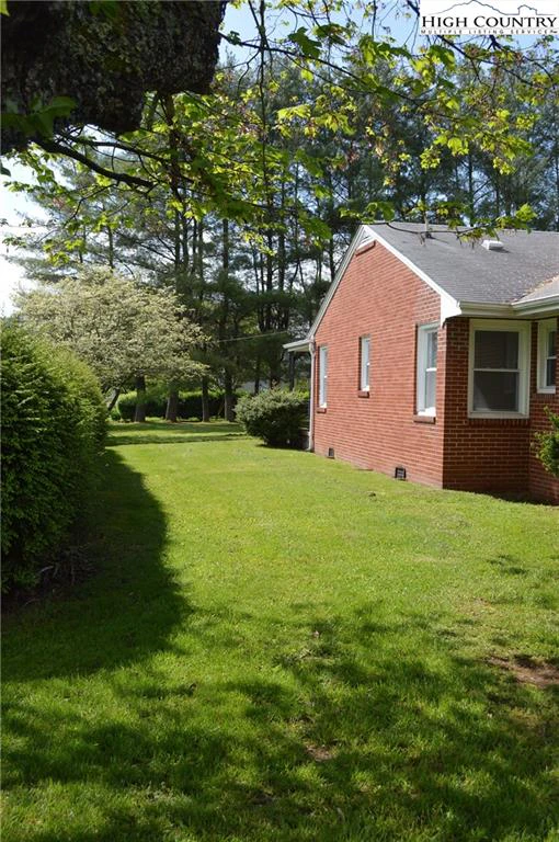 Image number 22 for the current listing
