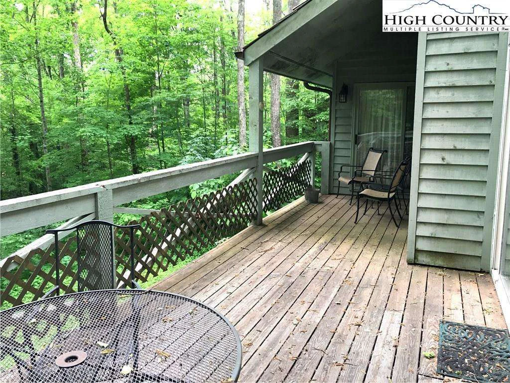 Image number 3 for the current listing
